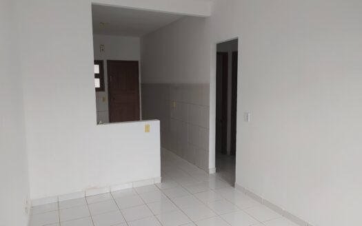 Casa de 2 quartos com quintal em Macafé, Serra, ES