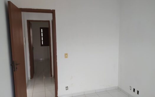 Casa de 2 quartos com quintal em Macafé, Serra, ES