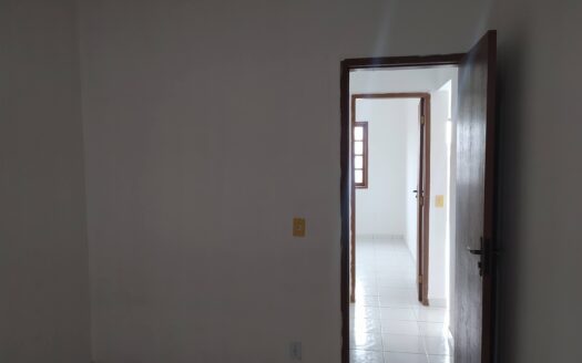Casa de 2 quartos com quintal em Macafé, Serra, ES
