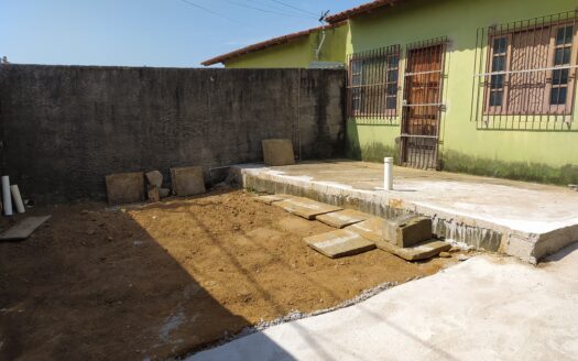 Casa de 2 quartos com quintal em Macafé, Serra, ES