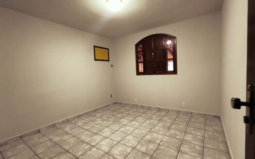 2 casas mesmo quintal em Barcelona, Serra, ES