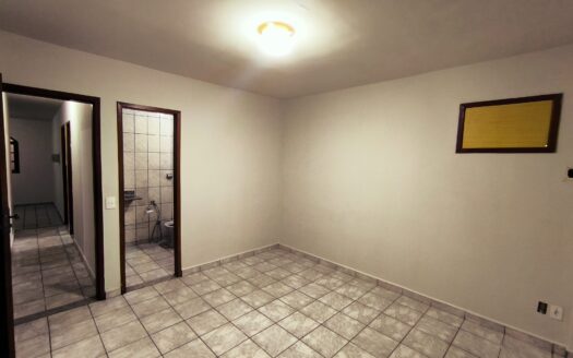 2 casas mesmo quintal em Barcelona, Serra, ES