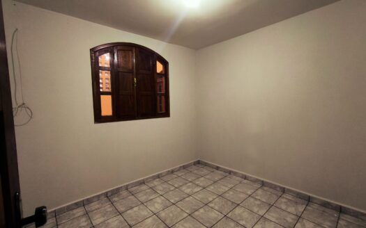 2 casas mesmo quintal em Barcelona, Serra, ES