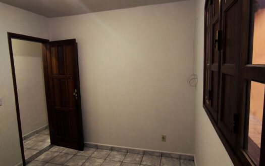 2 casas mesmo quintal em Barcelona, Serra, ES