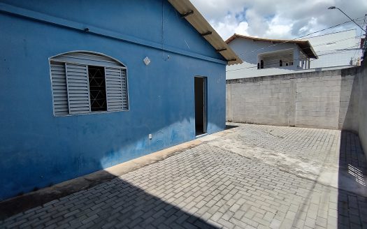 Casa individual 2 qts ótima localização em Barcelona, Serra, ES