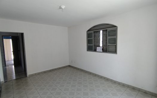 Casa individual 2 qts ótima localização em Barcelona, Serra, ES